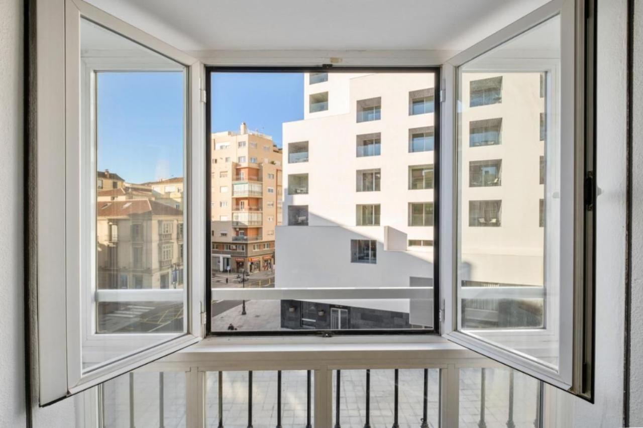 Amplio Piso En Atarazanas Lejlighed Málaga Eksteriør billede